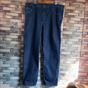 Men's EUC Wrangler Rugged Wear Dark Blue Jeans 42x34